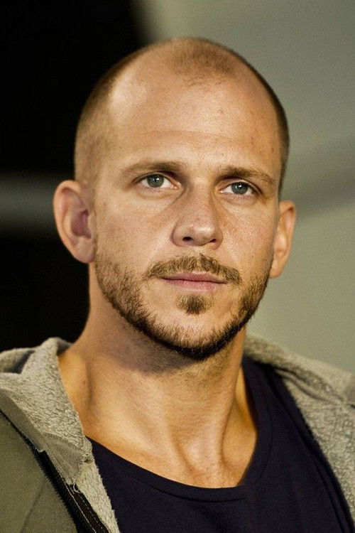 Gustaf SkarsgÄrd