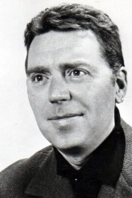 Robert Bazil